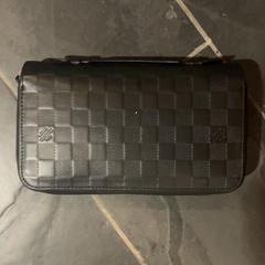 Handbag, as reported by Pathé Utrecht Leidsche Rijn using iLost