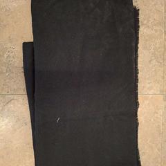 Shawl zwart, as reported by Centraal magazijn using iLost