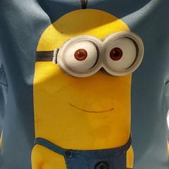 Motxila - Blauw Minions, gisa salatu by Regio Antwerpen - Brussel iLost erabiliz