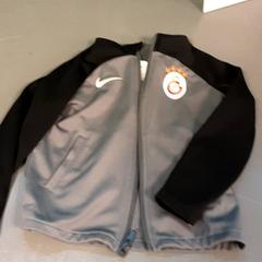 재킷, iLost를 사용하여 Diergaarde Blijdorp에 보고됨