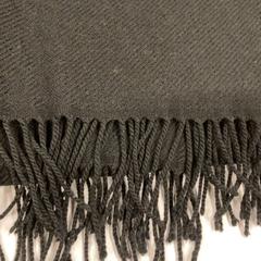 マフラー, amint azt IKEA横浜 az iLost segítségével jelentette.