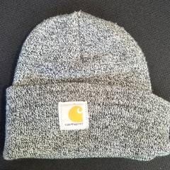 Beanie Carhart grijs, jak nahlášeno Burgers' Zoo pomocí iLost