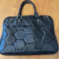 İLost kullanarak GVB tarafından bildirildiği gibi Çanta