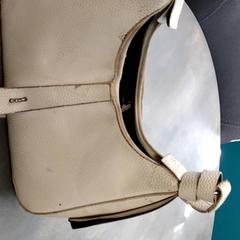 Kézitáska Wever, amint azt Arriva Friesland / Groningen az iLost segítségével jelentette.