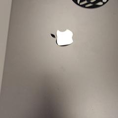 Ordenador portátil Apple Grijs, ha sido reportado por Vrije Universiteit Amsterdam con iLost