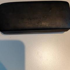 Caixa de óculos, como reportado por Padualaan 101 utilizando o iLost