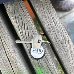 Sleutel met Salto tag, iLost에 보고됨