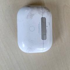 Caixa para airpods, como reportado por Connexxion Haarlem IJmond utilizando o iLost