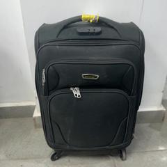 Wheeled suitcase اسود, as reported by محطة بريدة (بريدة) using iLost