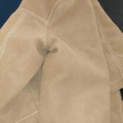 Kleding - Kinder vestje, ha sido reportado por Centraal magazijn con iLost
