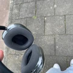 Apple koptelefoon, iLost'a bildirildiği gibi