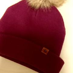 Beanie, gemeldet von Mövenpick Hotel Amsterdam City Centre über iLost