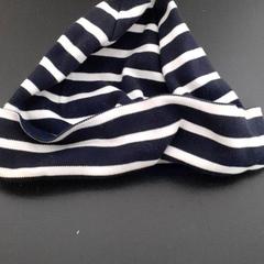 ビーニー がiLostで Qbuzz servicepunt  Emmen によって報告されました