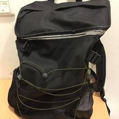 バックパック がiLostで Qbuzz U-OV によって報告されました