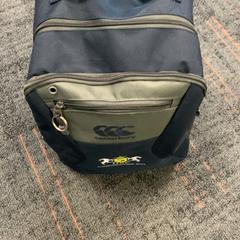 Hátizsák, amint azt Connexxion Amstelland-Meerlanden Schiphol Noord az iLost segítségével jelentette.