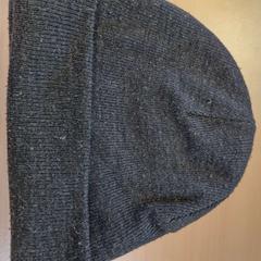 Beanie antraciet grijs, ako bolo nahlásené Regio Oost-Vlaanderen pomocou iLost