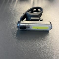 Lampka rowerowa Rubber plastic zwart, zgłoszono przez Pathé Amsterdam Noord przy użyciu iLost