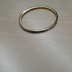 القلائد والقلادات، كما تم الإبلاغ عنه بواسطة IKEA Älmhult عبر iLost