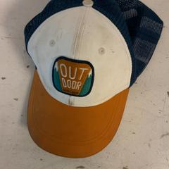 Gorra Out door, ha sido reportado por Artis con iLost