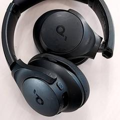 Hörlurar zwart, rapporterat av Arriva Limburg Zuid med iLost