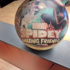 Ball, as reported by IKEA Paris Nord Roissy using iLost