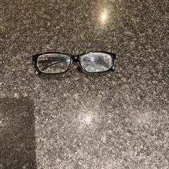 Okuliare leesbril, ako bolo nahlásené Van der Valk Spier-Dwingeloo pomocou iLost