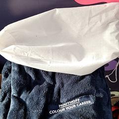 Nappe Schaatsbaan, a été signalé par Schaatsbaan Rotterdam utilisant iLost