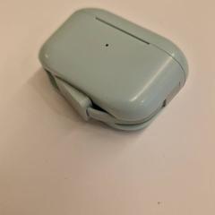 Porta auricolare, come riportato da HvA Amstelcampus utilizzando iLost