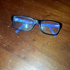 Sonnenbrille, gemeldet von Grand Hotel Amrath Kurhaus über iLost