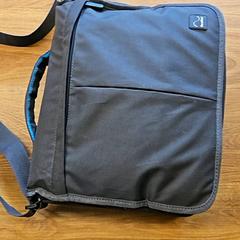 Handtas, segons ha informat GVB mitjançant iLost