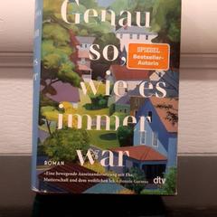 Könyv, amint azt Grand Hotel Amrath Kurhaus az iLost segítségével jelentette.