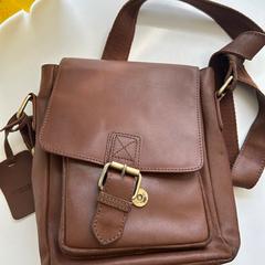 Torebka parmentier, zgłoszono przez Centraal magazijn przy użyciu iLost