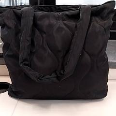 Torba Zwart, zgłoszono przez Arriva Limburg Zuid przy użyciu iLost