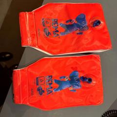 Úszószalagok orange, amint azt Van der Valk Hotel Deventer az iLost segítségével jelentette.