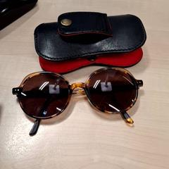 Solglasögon, rapporterat av IKEA Grenoble med iLost