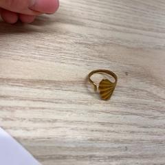 En ring Guld snäcka, as reported by IKEA Jönköping using iLost