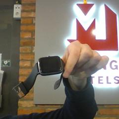 Néz Black, amint azt MEININGER Hotel Hamburg City Center az iLost segítségével jelentette.