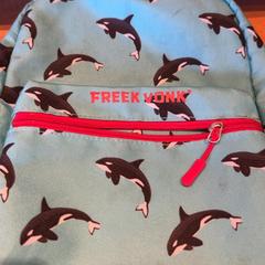 Mochila, como reportado por Pathé Ede utilizando o iLost