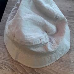 Kalap, amint azt EBS Tramplein az iLost segítségével jelentette.