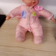 Boneca, como reportado por IKEA Breda utilizando o iLost