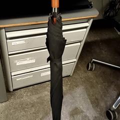 Parasol, zgłoszono przez Qbuzz GD Groningen HS przy użyciu iLost