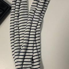 Sciarpa, come riportato da IKEA Mons utilizzando iLost