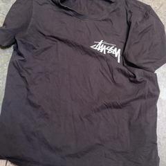 T shirt Black, a été signalé par KABUL à GoGo / Teatro utilisant iLost