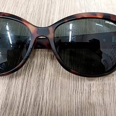 Ulleres de sol, segons ha informat Arriva Limburg Zuid mitjançant iLost