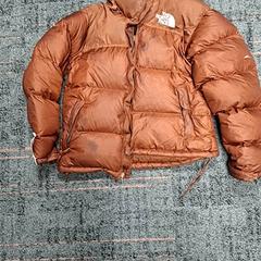 ジャケット がiLostで Connexxion Amstelveen によって報告されました