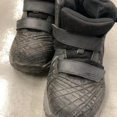 安全靴, som rapportert av IKEA新三郷 ved bruk av iLost