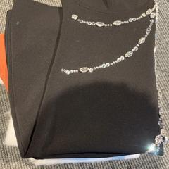 Kleid & Fleecejacke dress jacke, gemeldet von Inntel Hotels Amsterdam Landmark über iLost