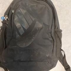 Ruksak, ako bolo nahlásené Regio Oost-Vlaanderen pomocou iLost
