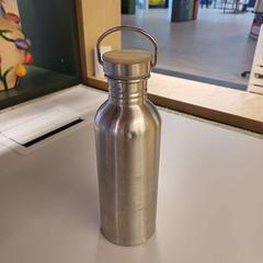Botella, segundo informou Heidelberglaan 7 usando iLost