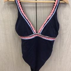 Costume da bagno, come riportato da Hotel van der Valk Maastricht utilizzando iLost